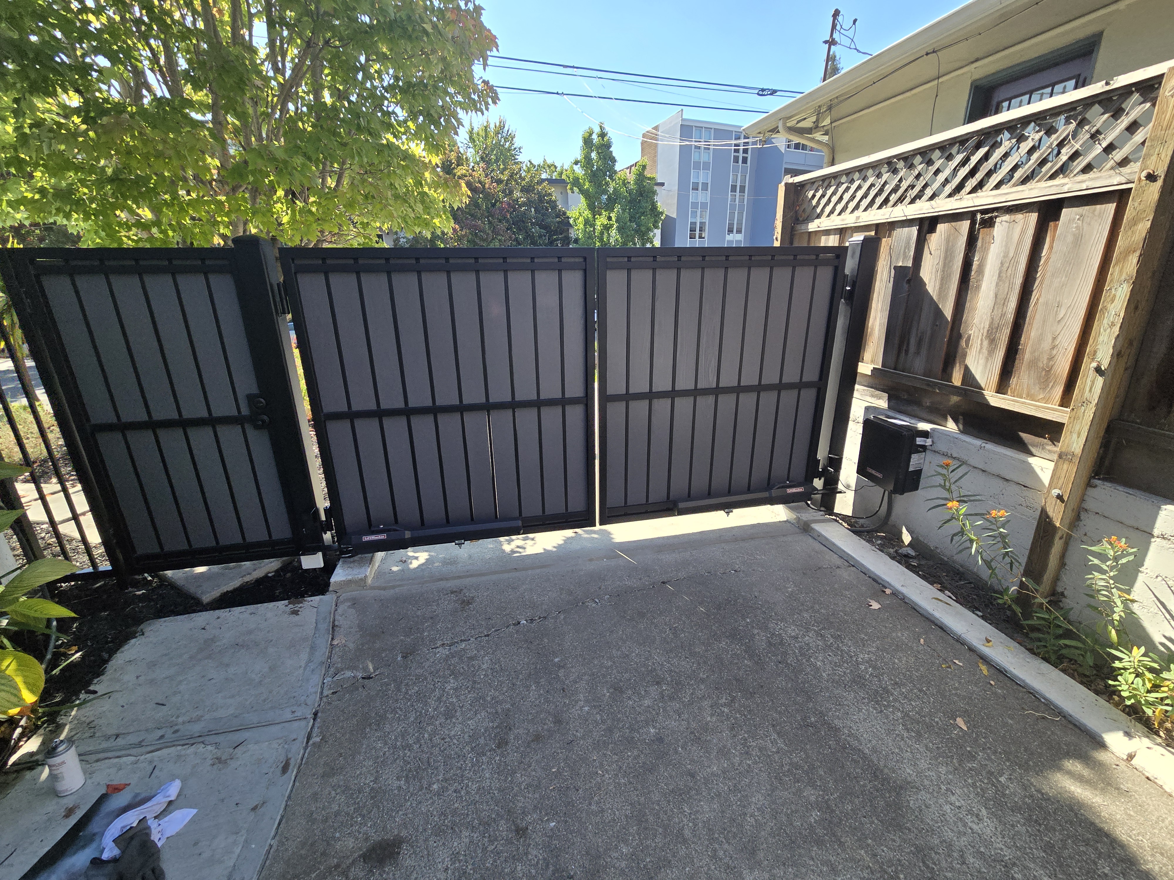 Hybrid wood and steel gate — Bay Area, CA