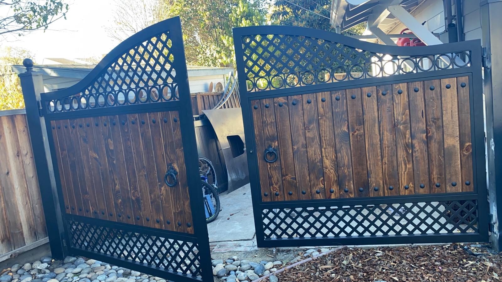 Hybrid wood and steel gate — Bay Area, CA