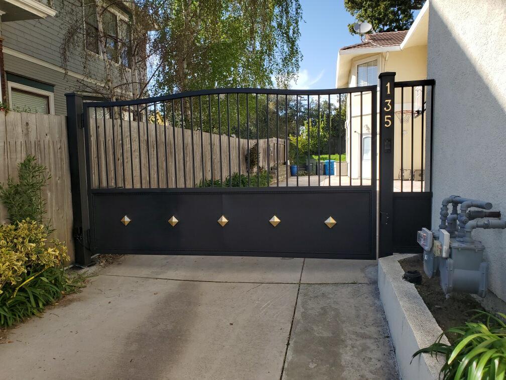 Steel gate design — Bay Area, CA